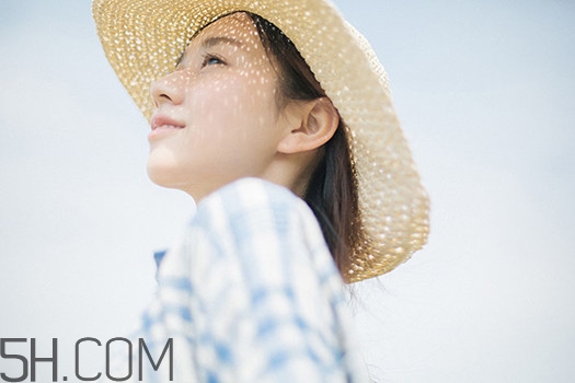 ϴ��ˮ������֢״��ʲô��ͷ��ë����ô�����˳�⻬��